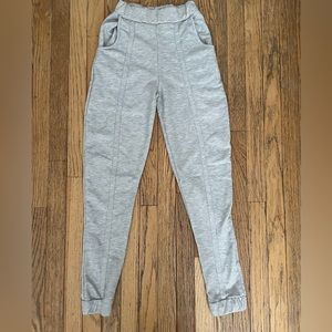 Gray sweatpants from PRETTY LITTLE THINGS size 0